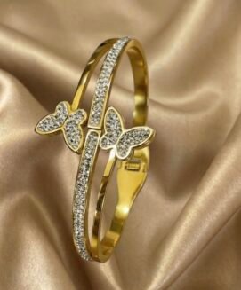 316L grade anti tarnished gold plated bangle.