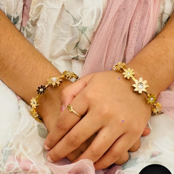 20AA43DD-F4B2-4984-A36C-183BD5231E04 20AA43DD-F4B2-4984-A36C-183BD5231E04