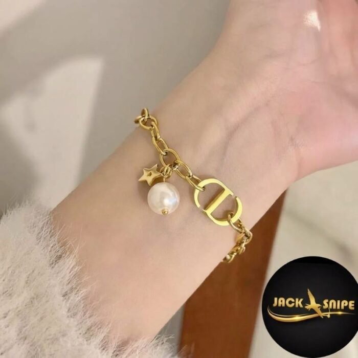 CD logo pearl hanging bracelet CD logo pearl hanging bracelet