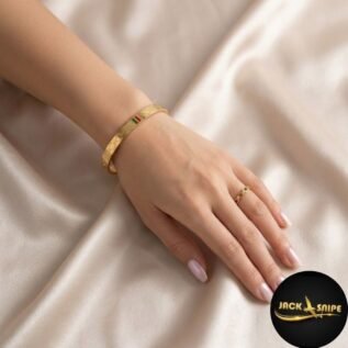 red&green-strip-unisex-bangle